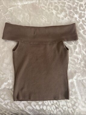 Express Off-Shoulder Knit Top in Taupe Brown